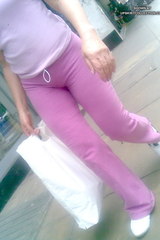 Milf walks arouns with a yummy camel toe